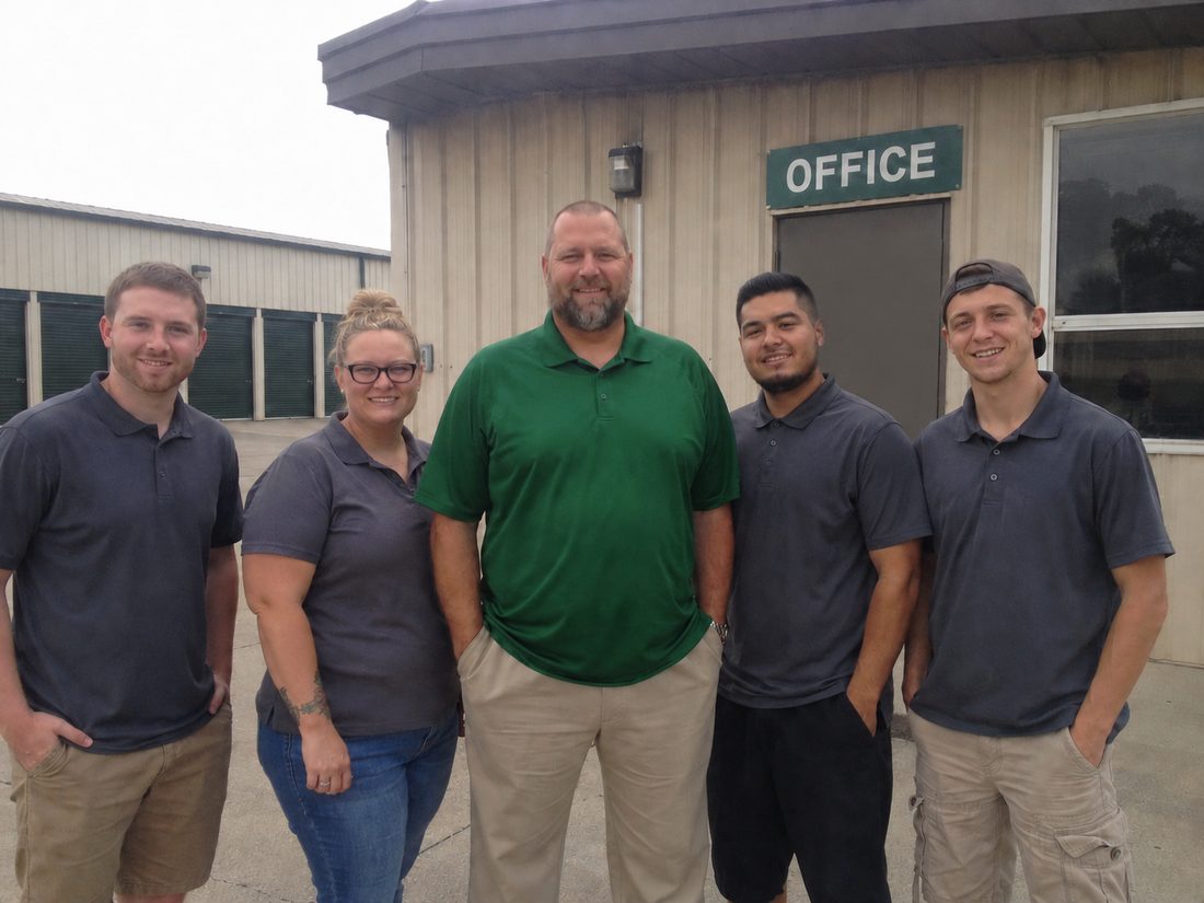 Pest control professionals in Royal Oak, MI
